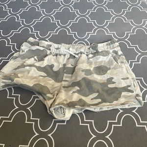 Camo old navy shorts